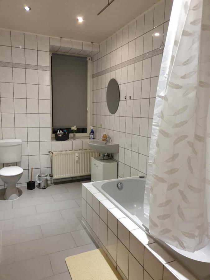 Fewo Nina 3 - Monteurwohnung Weißenfels Zewnętrze zdjęcie